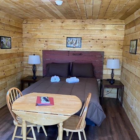 Canal Cabins Paw Paw Buitenkant foto